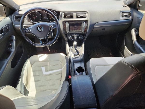 2017 VOLKSWAGEN JETTA