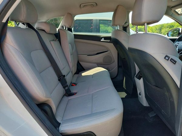 2019 HYUNDAI TUCSON