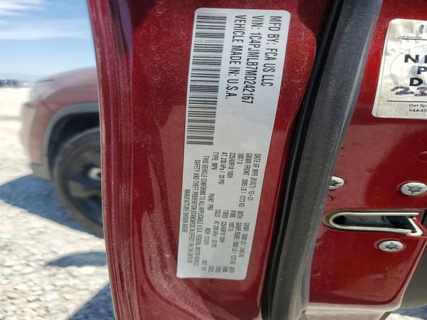 2021 JEEP CHEROKEE Latitude Plus