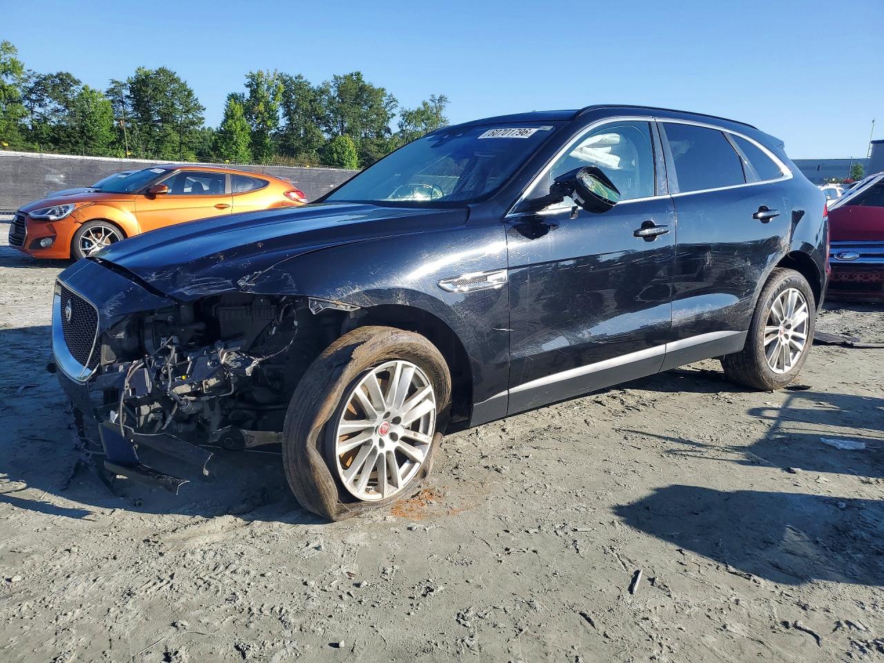 2017 JAGUAR F-PACE