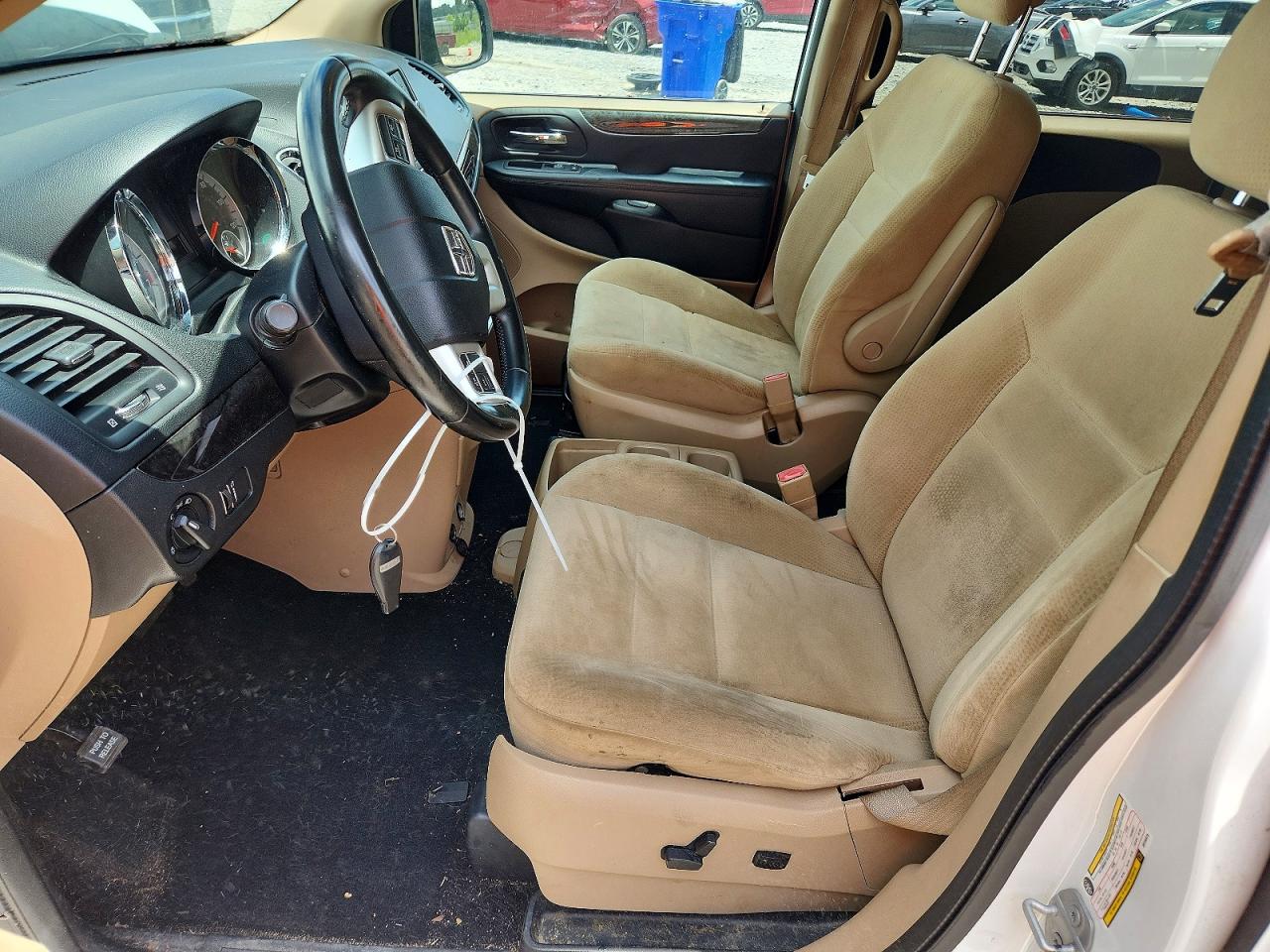 2016 DODGE GRAND CARAVAN SE