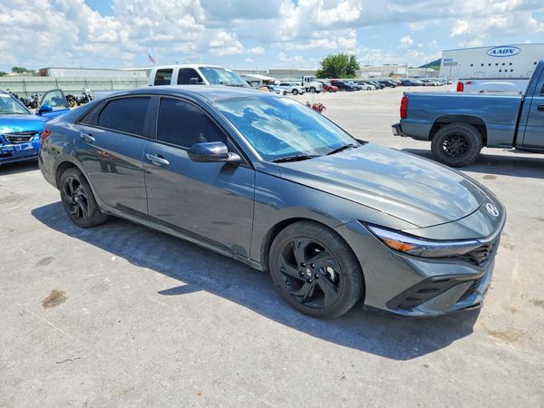 2026 HYUNDAI ELANTRA