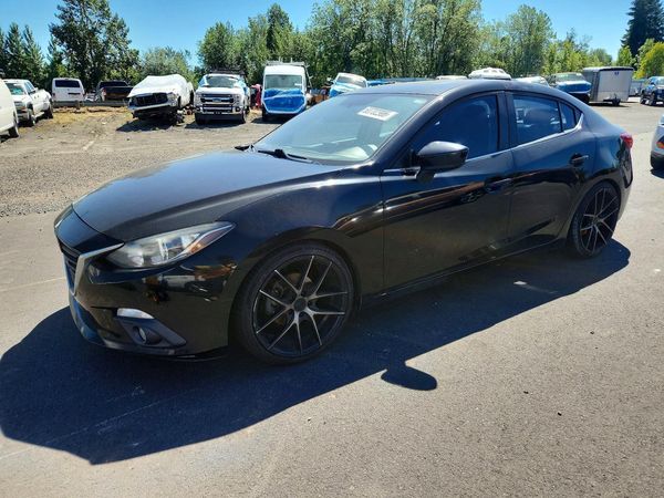 2015 MAZDA 3 Touring/GS