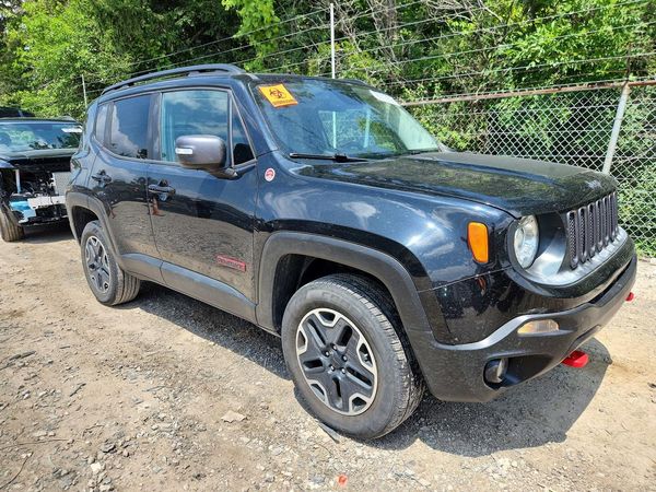 2017 JEEP RENEGADE TRAILHAWK 4X4