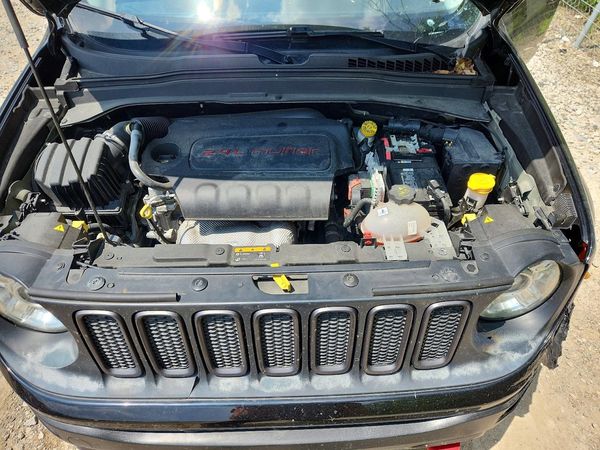 2017 JEEP RENEGADE TRAILHAWK 4X4