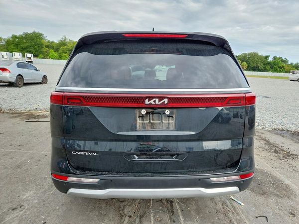 2024 KIA CARNIVAL