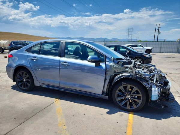 2024 TOYOTA COROLLA