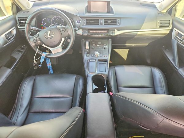 2014 LEXUS CT 200h — CKPT