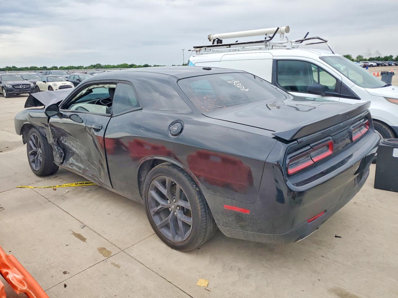 2020 DODGE CHALLENGER SXT