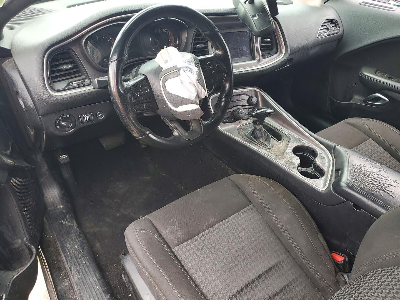2020 DODGE CHALLENGER SXT