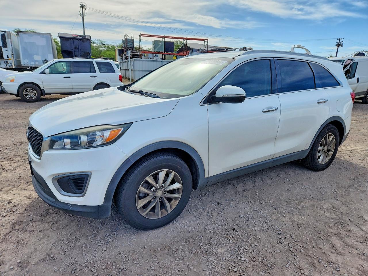 2017 KIA SORENTO L, LX