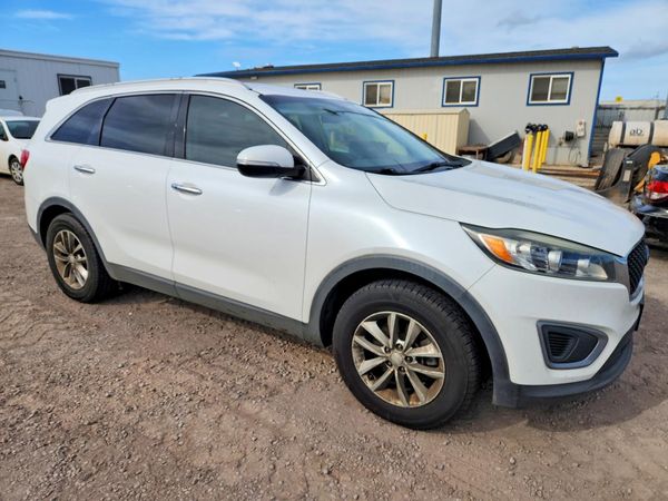 2017 KIA SORENTO L, LX