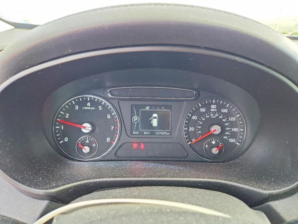 2017 KIA SORENTO L, LX