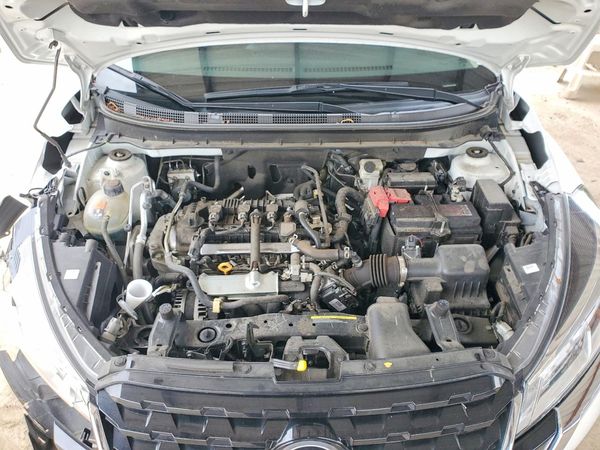 2024 NISSAN KICKS S