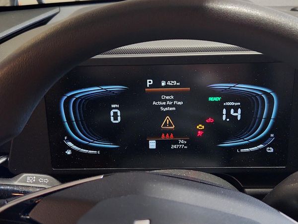 2025 KIA NIRO