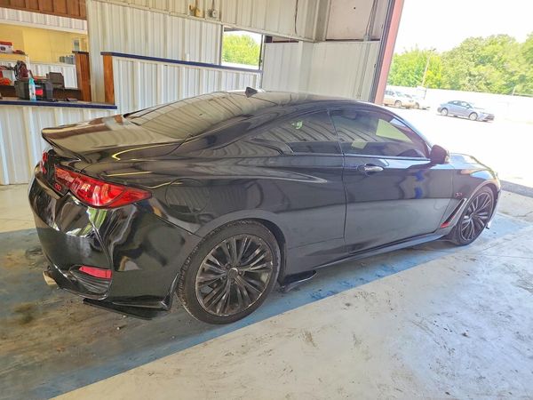 2018 INFINITI Q60