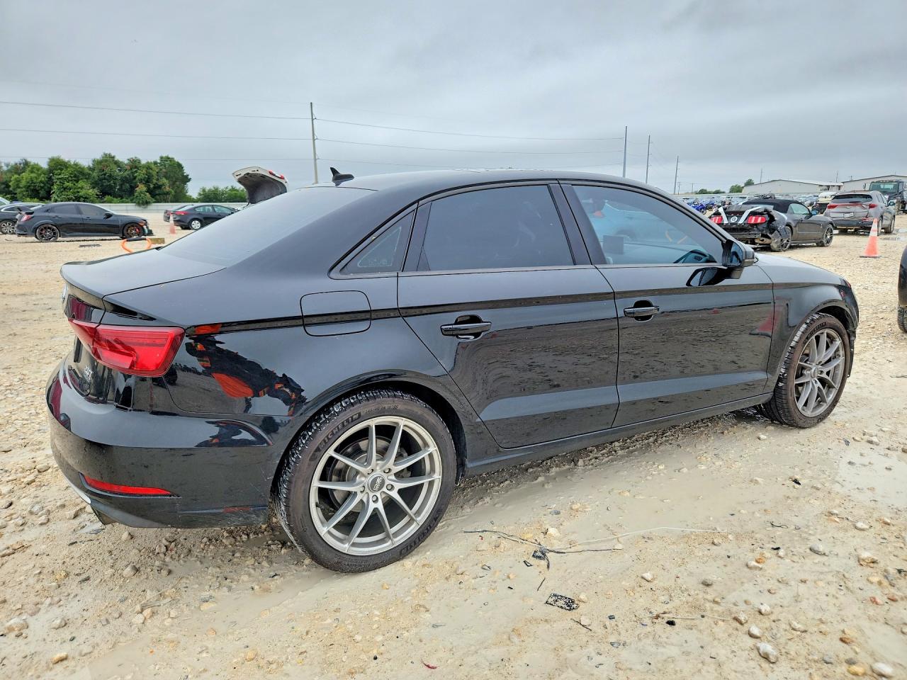 2017 AUDI A3 quattro Premium
