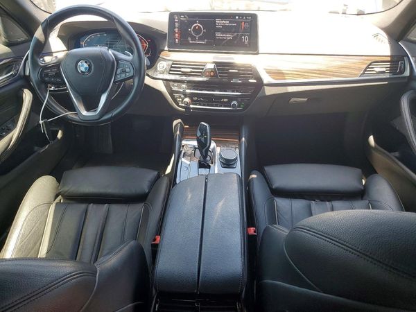 2021 BMW 540
