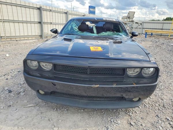 2014 DODGE CHALLENGER Base