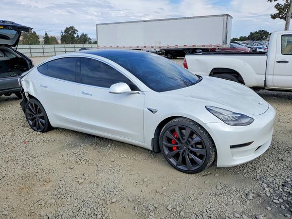 2020 TESLA MODEL 3