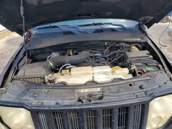 2012 JEEP LIBERTY Sport — Engine bay