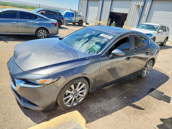 2021 MAZDA 3