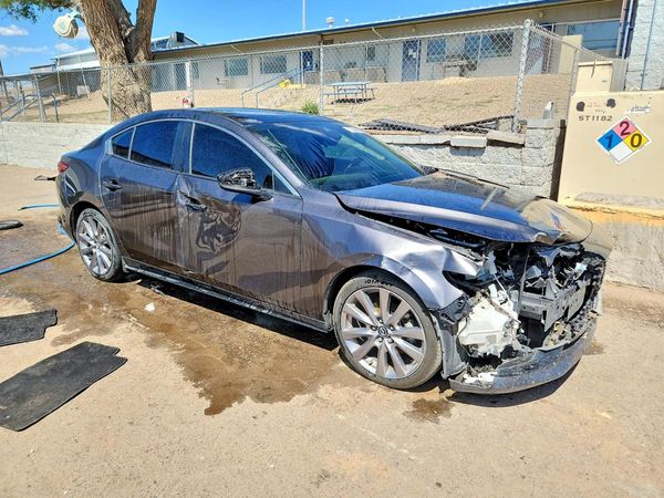 2021 MAZDA 3