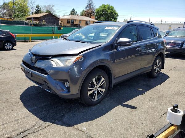 2017 TOYOTA RAV4 XLE