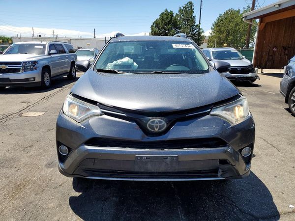 2017 TOYOTA RAV4 XLE