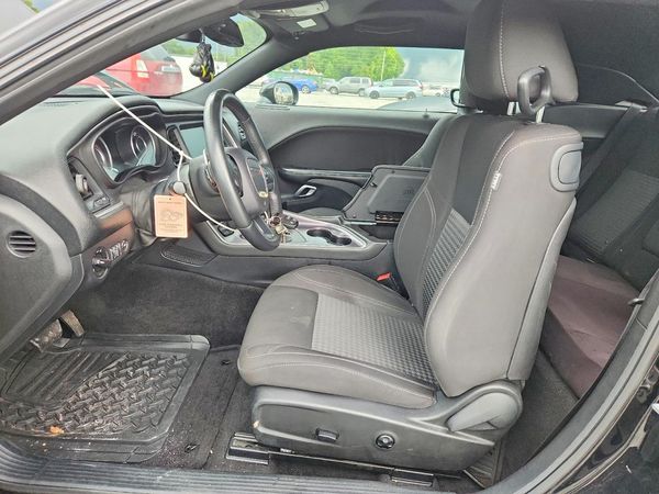 2015 DODGE CHALLENGER SXT