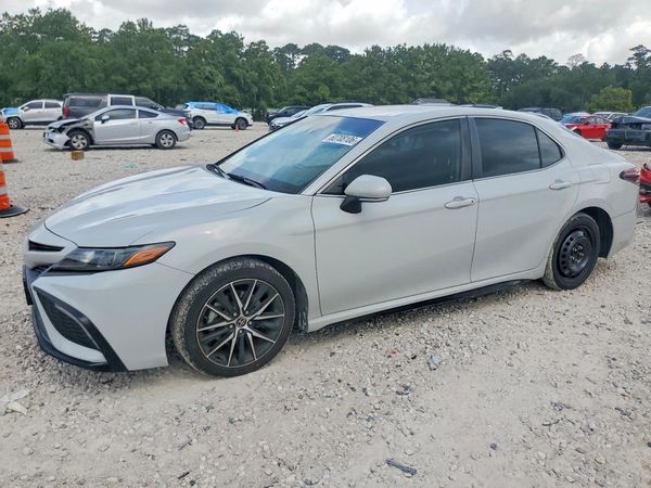 2022 TOYOTA CAMRY