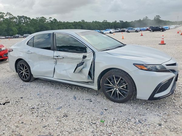 2022 TOYOTA CAMRY