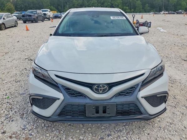 2022 TOYOTA CAMRY