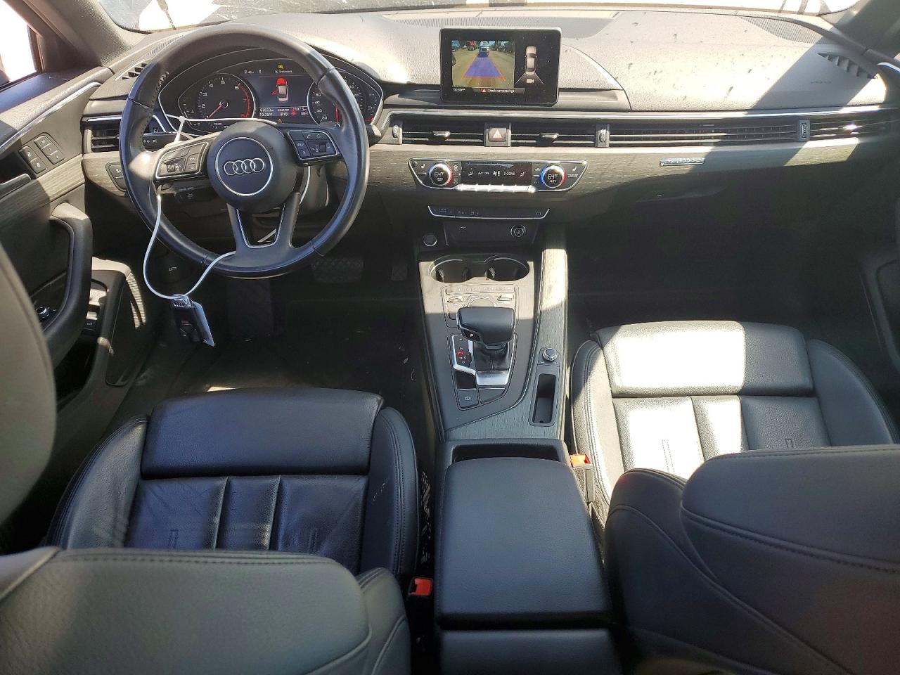 2019 AUDI A4 quattro Premium