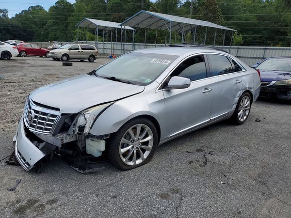 2013 CADILLAC XTS Premium