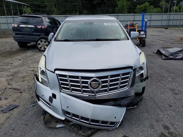 2013 CADILLAC XTS Premium