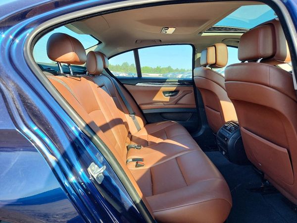 2013 BMW 528