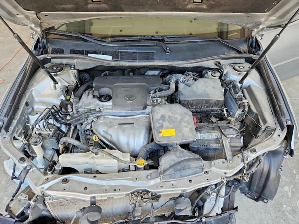 2015 TOYOTA CAMRY