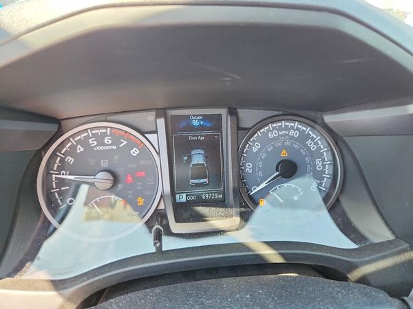 2023 TOYOTA TACOMA SR5