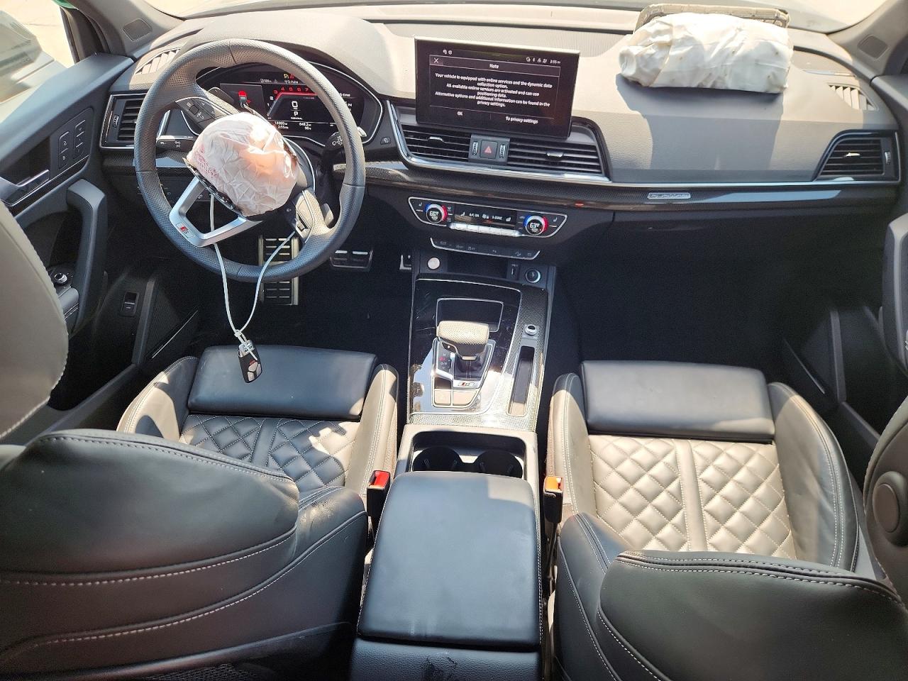 2025 AUDI SQ5 quattro Premium Plus