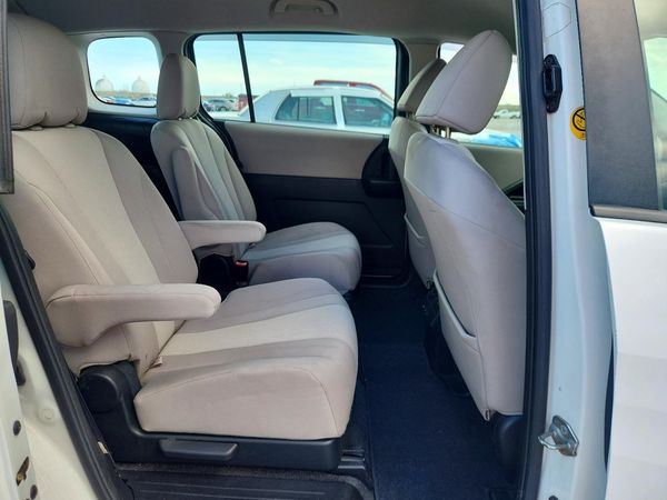 2013 MAZDA 5 Touring/GS