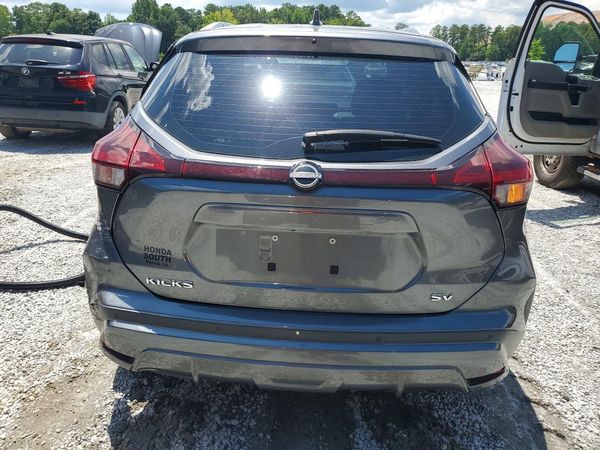 2022 NISSAN KICKS SV
