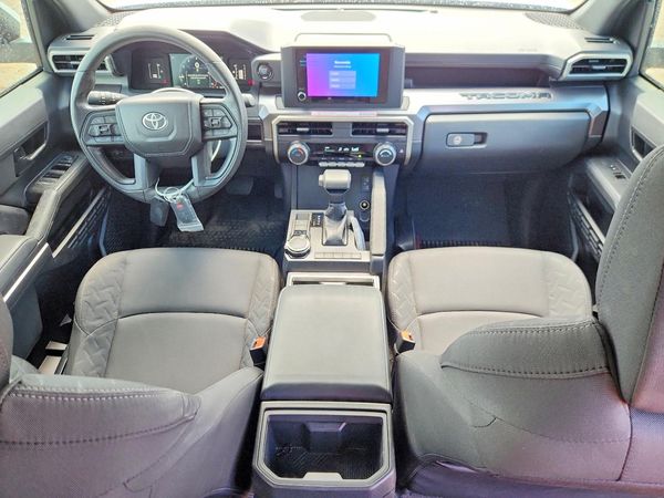 2025 TOYOTA TACOMA