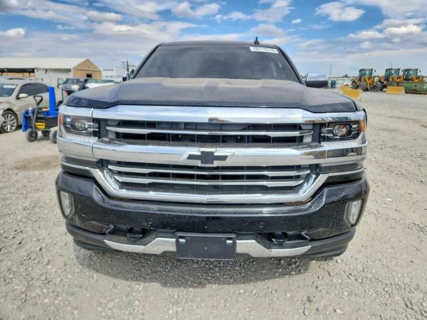 2017 CHEVROLET SILVERADO High Country
