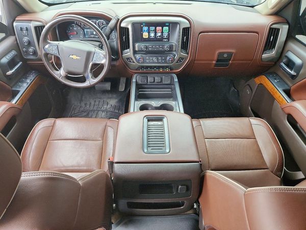 2017 CHEVROLET SILVERADO High Country