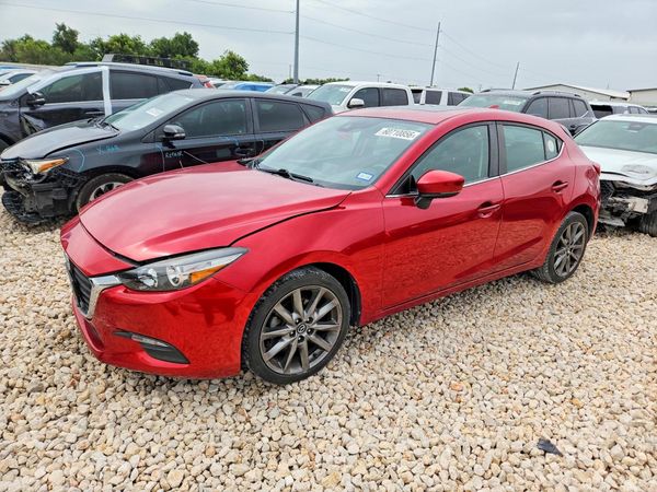 2018 MAZDA 3