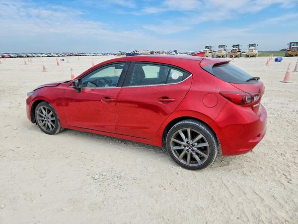 2018 MAZDA 3