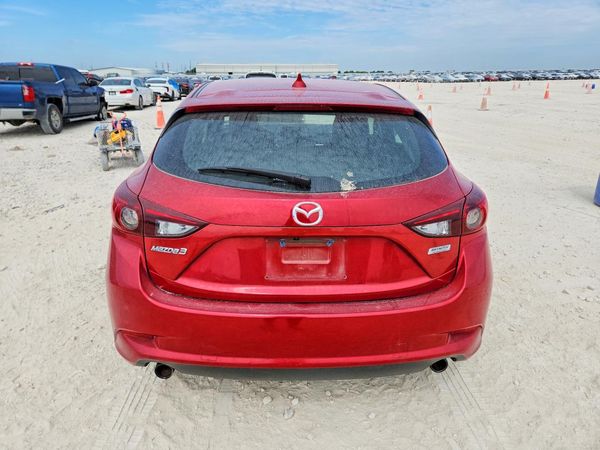 2018 MAZDA 3