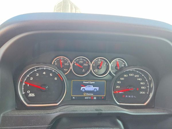 2022 CHEVROLET SILVERADO LT — ODOM
