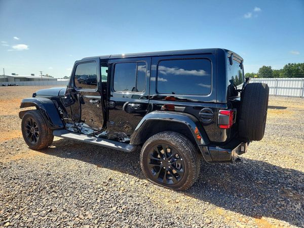 2023 JEEP WRANGLER Sahara